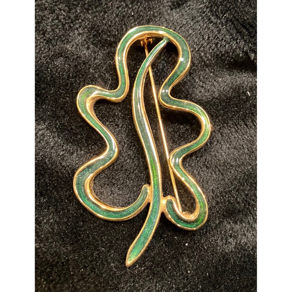 Tanya Creations Leaf Brooch Womens Green Enamel Abstract Wavy Clover Pin